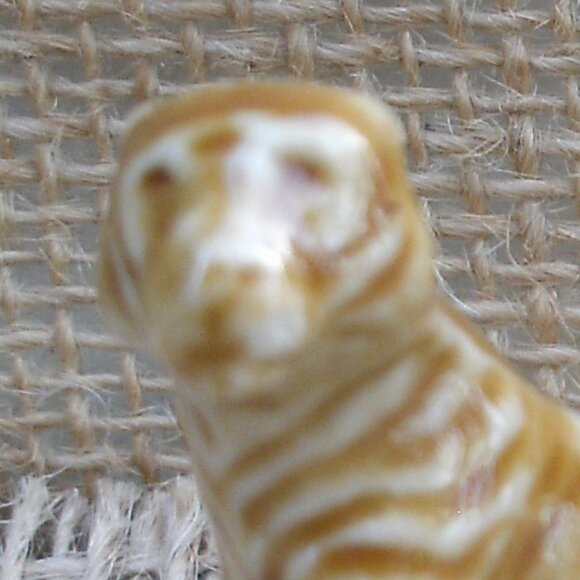 Vintage Wade Whimsies Tiger Porcelain Figurine - Picture 8 of 10